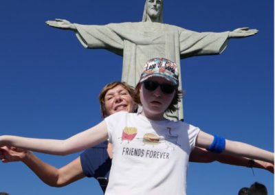 Rio-Corcovado-Christ-Selfie-Mum-Juju